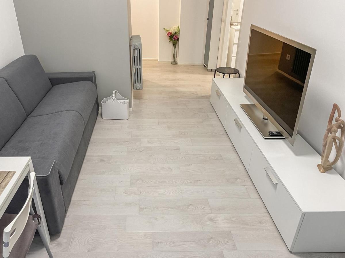 Bnb Capital Milano Moscova - White 외부 사진